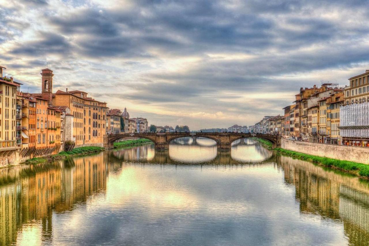 Historic Center Apartment - Next To The River, All Attractions - By LikehomeFirenze Eksteriør bilde